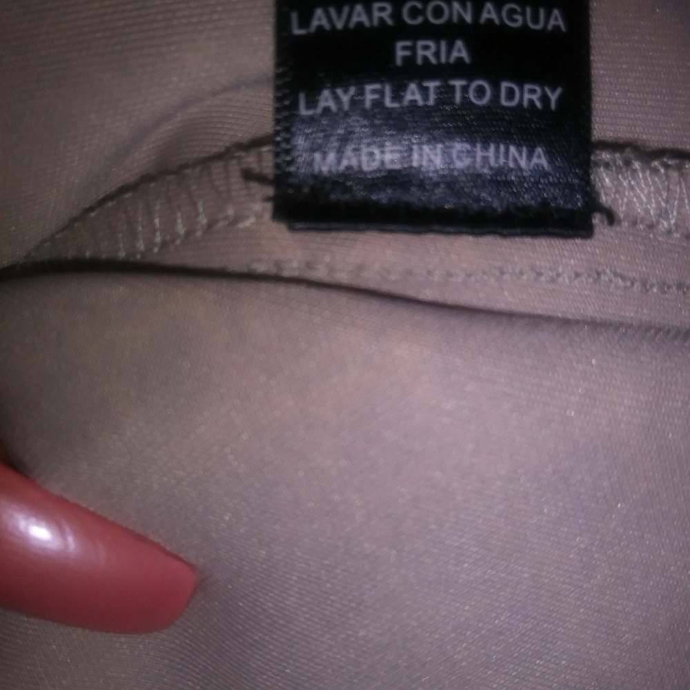 Skirt..stretch.. very petite and very small skirt